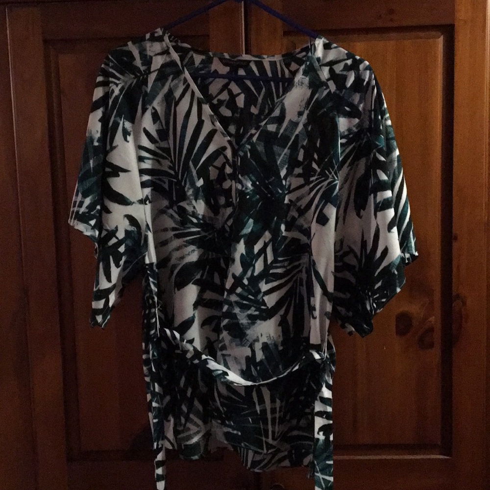 Banana Republic shirt with palm design